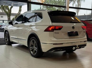 VOLKSWAGEN TIGUAN ALLSPACE RL 2019 - Ampére Multimarcas - Veículos usados e semi novos à venda em Curitiba/PR