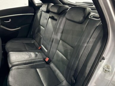 HYUNDAI I30 1.8 2015 - Ampére Multimarcas - Veículos usados e semi novos à venda em Curitiba/PR