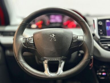 PEUGEOT 208 ACTIVE PACK 2016 - Ampére Multimarcas - Veículos usados e semi novos à venda em Curitiba/PR