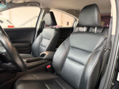 HONDA HR-V TOURING 2018 - Ampére Multimarcas - Veículos usados e semi novos à venda em Curitiba/PR