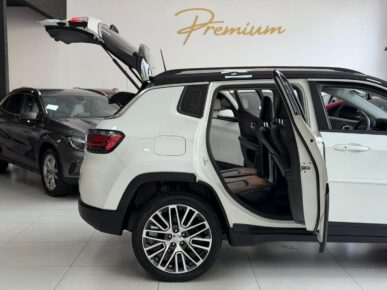 JEEP COMPASS LIMITED TF 2022 - Ampére Multimarcas - Veículos usados e semi novos à venda em Curitiba/PR