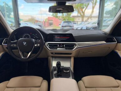 BMW 320I 2020 - Ampére Multimarcas - Veículos usados e semi novos à venda em Curitiba/PR