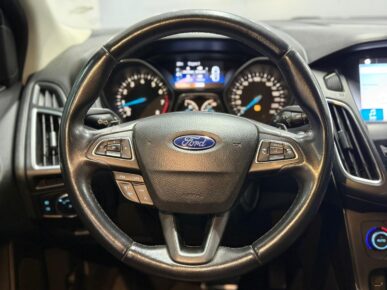 FORD FOCUS TI AT 2.0SC 2019 - Ampére Multimarcas - Veículos usados e semi novos à venda em Curitiba/PR