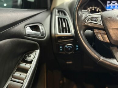 FORD FOCUS TI AT 2.0SC 2019 - Ampére Multimarcas - Veículos usados e semi novos à venda em Curitiba/PR