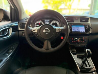 NISSAN SENTRA 20SL CVT 2019 - Ampére Multimarcas - Veículos usados e semi novos à venda em Curitiba/PR