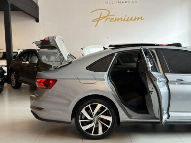 VOLKSWAGEN JETTA GLI AG 2020 - Ampére Multimarcas - Veículos usados e semi novos à venda em Curitiba/PR