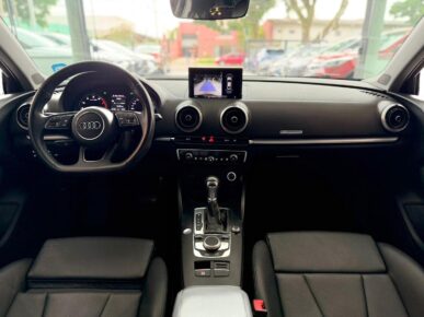 AUDI AUDA3 LM 150CV 2019 - Ampére Multimarcas - Veículos usados e semi novos à venda em Curitiba/PR