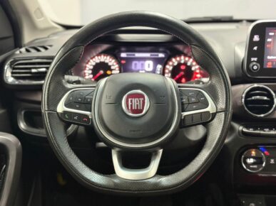 FIAT CRONOS PREC AT 2019 - Ampére Multimarcas - Veículos usados e semi novos à venda em Curitiba/PR