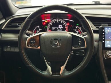 HONDA CIVIC 1.8 LXS 16V FLEX 4P MANUAL 2019 - Ampére Multimarcas - Veículos usados e semi novos à venda em Curitiba/PR