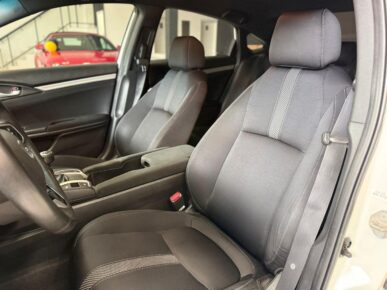 HONDA CIVIC 1.8 LXS 16V FLEX 4P MANUAL 2019 - Ampére Multimarcas - Veículos usados e semi novos à venda em Curitiba/PR