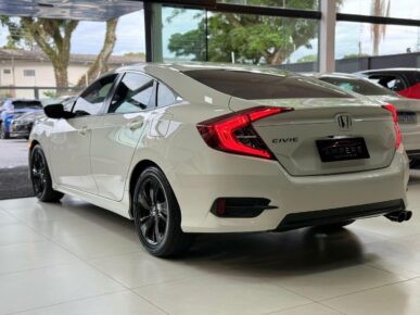 HONDA CIVIC 1.8 LXS 16V FLEX 4P MANUAL 2019 - Ampére Multimarcas - Veículos usados e semi novos à venda em Curitiba/PR