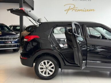 HYUNDAI CRETA 16A ACTION 2024 - Ampére Multimarcas - Veículos usados e semi novos à venda em Curitiba/PR