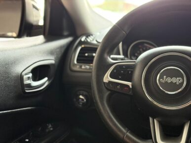 JEEP COMPASS SPORT F 2018 - Ampére Multimarcas - Veículos usados e semi novos à venda em Curitiba/PR