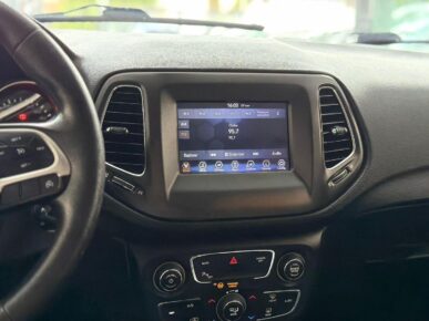 JEEP COMPASS SPORT F 2018 - Ampére Multimarcas - Veículos usados e semi novos à venda em Curitiba/PR