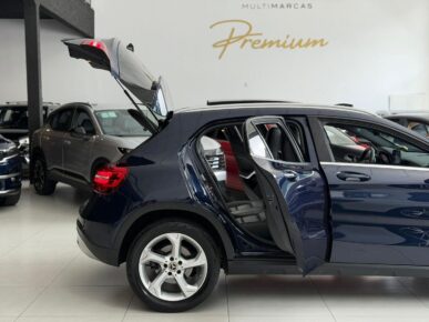 MERCEDES-BENZ GLA200FF 2019 - Ampére Multimarcas - Veículos usados e semi novos à venda em Curitiba/PR