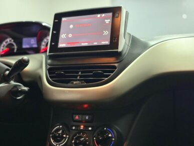 PEUGEOT 2008 ALLURE PACK 2022 - Ampére Multimarcas - Veículos usados e semi novos à venda em Curitiba/PR