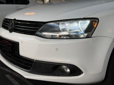 VOLKSWAGEN JETTA 2.0T 2014 - Ampére Multimarcas - Veículos usados e semi novos à venda em Curitiba/PR