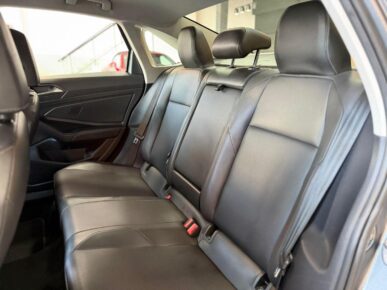 VOLKSWAGEN JETTA CL AF 2020 - Ampére Multimarcas - Veículos usados e semi novos à venda em Curitiba/PR