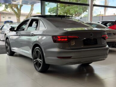 VOLKSWAGEN JETTA CL AF 2020 - Ampére Multimarcas - Veículos usados e semi novos à venda em Curitiba/PR