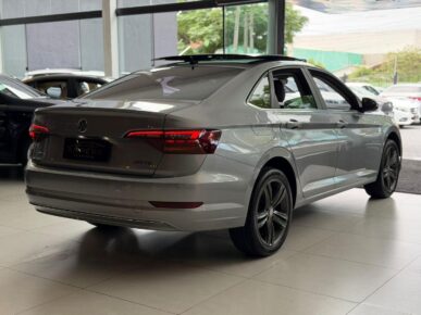 VOLKSWAGEN JETTA CL AF 2020 - Ampére Multimarcas - Veículos usados e semi novos à venda em Curitiba/PR