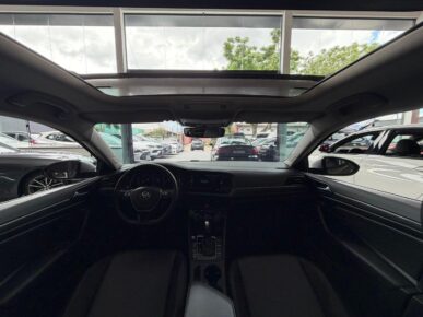 VOLKSWAGEN JETTA CL AF 2020 - Ampére Multimarcas - Veículos usados e semi novos à venda em Curitiba/PR