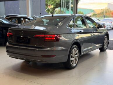 VOLKSWAGEN JETTA CL AF 2020 - Ampére Multimarcas - Veículos usados e semi novos à venda em Curitiba/PR
