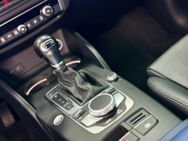 AUDI AUDA3 LM 220CV 2020 - Ampére Multimarcas - Veículos usados e semi novos à venda em Curitiba/PR