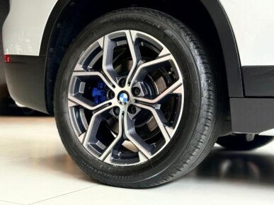 BMW X1 S20I ACTIVEFLEX 2022 - Ampére Multimarcas - Veículos usados e semi novos à venda em Curitiba/PR