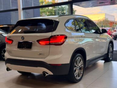 BMW X1 S20I ACTIVEFLEX 2022 - Ampére Multimarcas - Veículos usados e semi novos à venda em Curitiba/PR