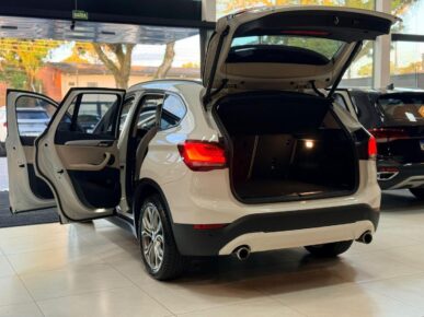 BMW X1 S20I ACTIVEFLEX 2022 - Ampére Multimarcas - Veículos usados e semi novos à venda em Curitiba/PR