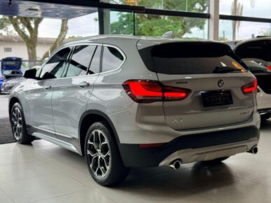 BMW X1 S20I ACTIVEFLEX 2022 - Ampére Multimarcas - Veículos usados e semi novos à venda em Curitiba/PR