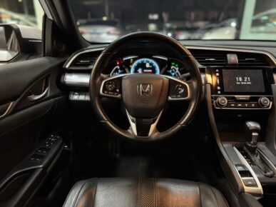HONDA CIVIC TOURING CVT 2017 - Ampére Multimarcas - Veículos usados e semi novos à venda em Curitiba/PR