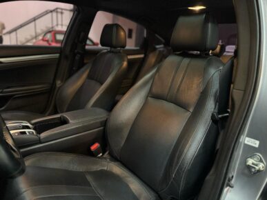 HONDA CIVIC TOURING CVT 2017 - Ampére Multimarcas - Veículos usados e semi novos à venda em Curitiba/PR