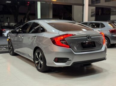 HONDA CIVIC TOURING CVT 2017 - Ampére Multimarcas - Veículos usados e semi novos à venda em Curitiba/PR