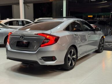 HONDA CIVIC TOURING CVT 2017 - Ampére Multimarcas - Veículos usados e semi novos à venda em Curitiba/PR