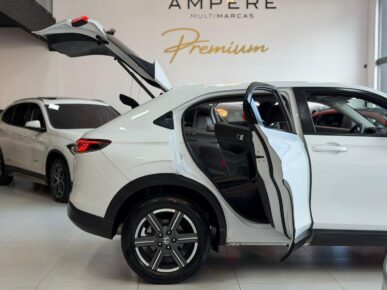 HONDA HR-V EX HS 2023 - Ampére Multimarcas - Veículos usados e semi novos à venda em Curitiba/PR