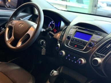 HYUNDAI X35 B 2017 - Ampére Multimarcas - Veículos usados e semi novos à venda em Curitiba/PR