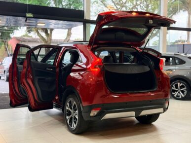 MITSUBISHI MMC ECLIPSE CR HPES 2020 - Ampére Multimarcas - Veículos usados e semi novos à venda em Curitiba/PR