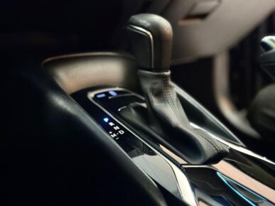 TOYOTA COROLLA XEI 20 2020 - Ampére Multimarcas - Veículos usados e semi novos à venda em Curitiba/PR