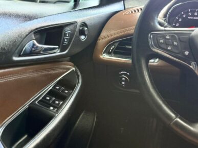 CHEVROLET CHEV CRUZE PRE NB AT 2020 - Ampére Multimarcas - Veículos usados e semi novos à venda em Curitiba/PR