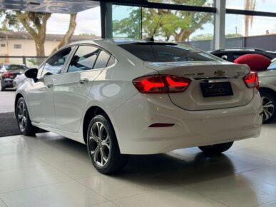 CHEVROLET CHEV CRUZE PRE NB AT 2020 - Ampére Multimarcas - Veículos usados e semi novos à venda em Curitiba/PR