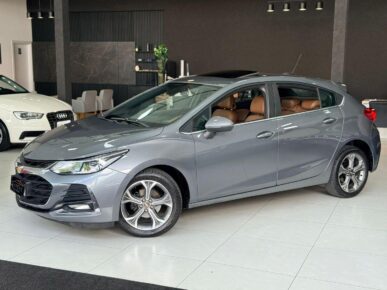 CHEVROLET CRUZE PRE HB AT 2020 - Ampére Multimarcas - Veículos usados e semi novos à venda em Curitiba/PR