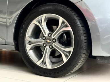 CHEVROLET CRUZE PRE HB AT 2020 - Ampére Multimarcas - Veículos usados e semi novos à venda em Curitiba/PR