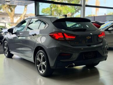 CHEVROLET CRUZE PRE HB AT 2020 - Ampére Multimarcas - Veículos usados e semi novos à venda em Curitiba/PR