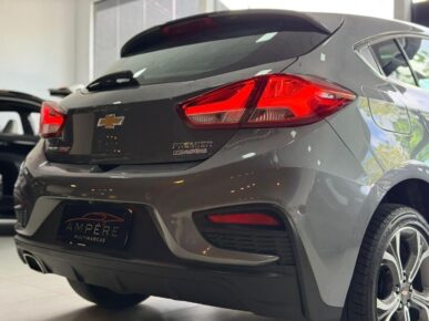 CHEVROLET CRUZE PRE HB AT 2020 - Ampére Multimarcas - Veículos usados e semi novos à venda em Curitiba/PR