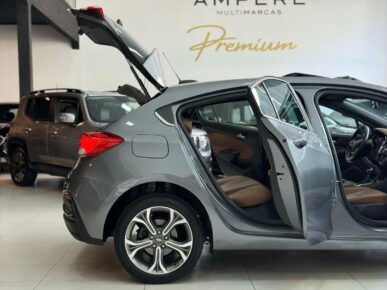 CHEVROLET CRUZE PRE HB AT 2020 - Ampére Multimarcas - Veículos usados e semi novos à venda em Curitiba/PR