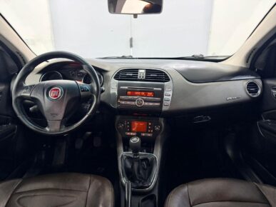 FIAT BRAVO ABSOLUTE 1.8 2012 - Ampére Multimarcas - Veículos usados e semi novos à venda em Curitiba/PR
