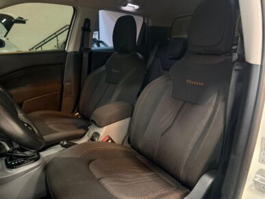 FIAT TORO VOLCANO 2.4 16V FLEX AUT 2019 - Ampére Multimarcas - Veículos usados e semi novos à venda em Curitiba/PR