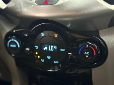 FORD ECOSPORT TIT AT 2.0 2014 - Ampére Multimarcas - Veículos usados e semi novos à venda em Curitiba/PR