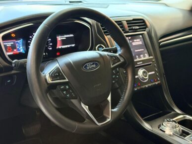 FORD FUSION TIT HYBRID 2019 - Ampére Multimarcas - Veículos usados e semi novos à venda em Curitiba/PR